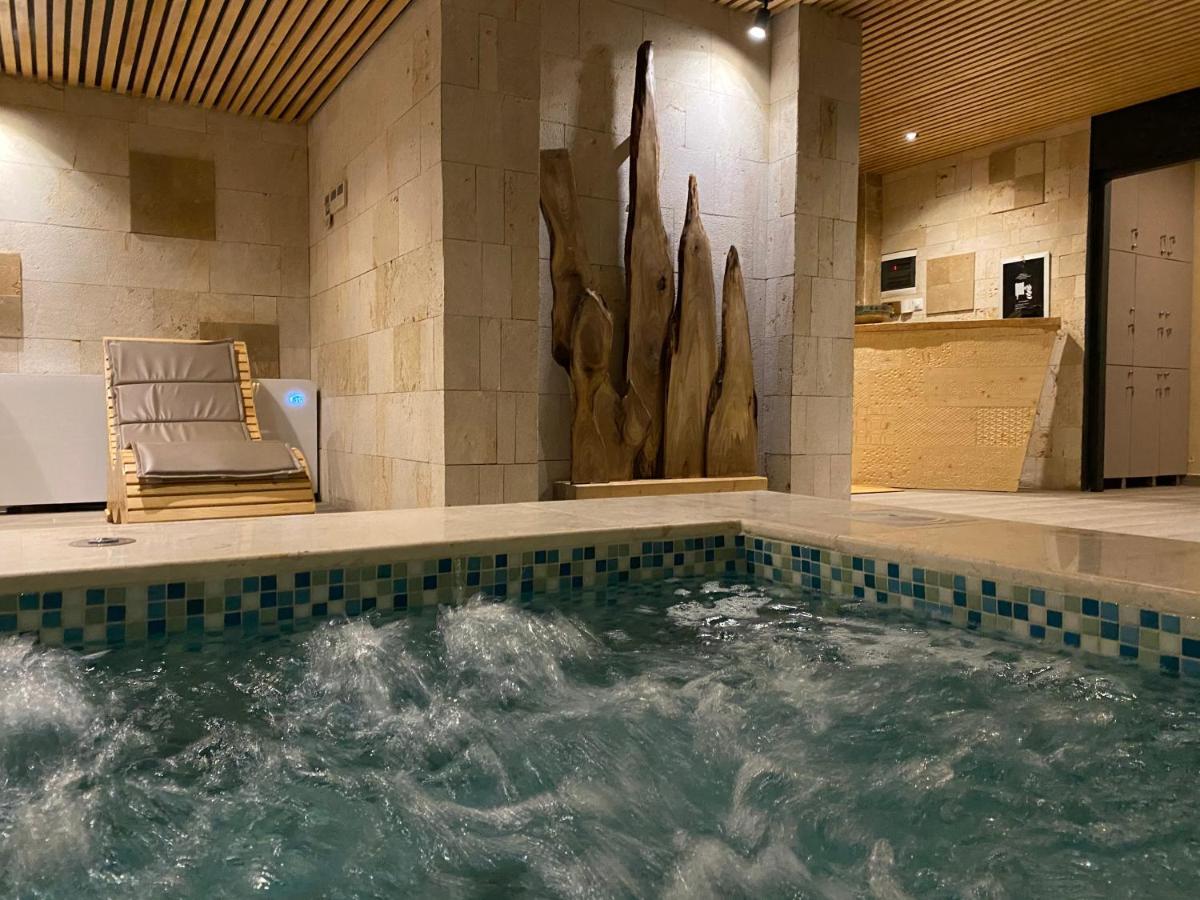 Eter Hotel Голем Екстериор снимка
